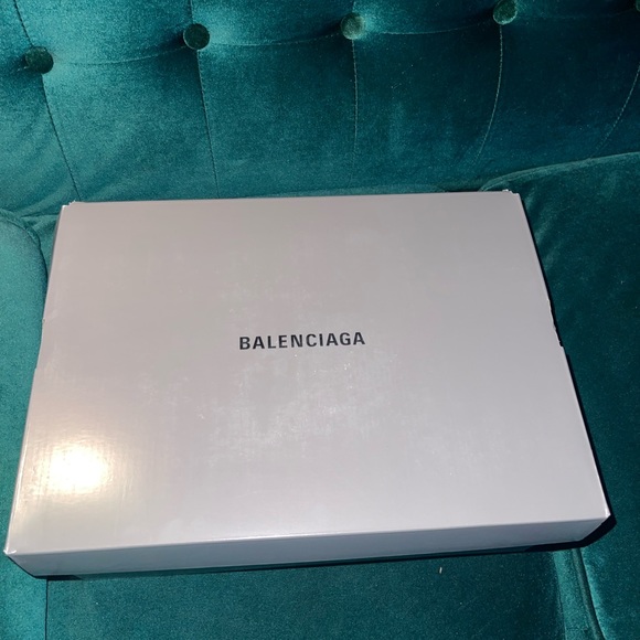 Never before worn - Picture 4 of 4